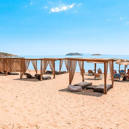 Hotel Isida Andros Áyios Pétros Esterno foto