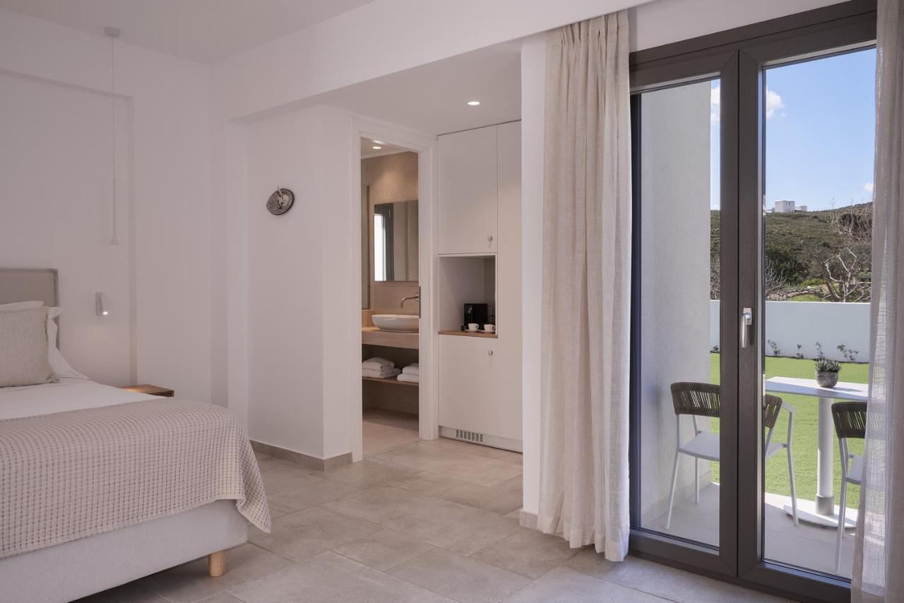 Hotel Isida Andros Áyios Pétros Esterno foto